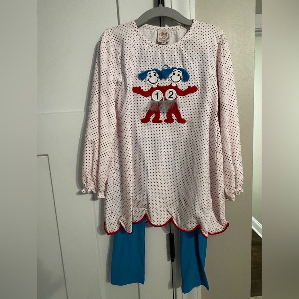 Little Bear Smocks Dr. Seuss Legging Set smocked thing 1 thing 2 girls size 8